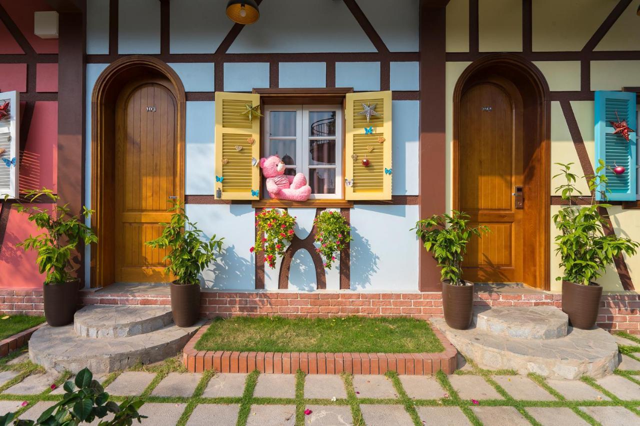 Little Colmar - Homestay & Pottery Studio Ha Long Exterior photo