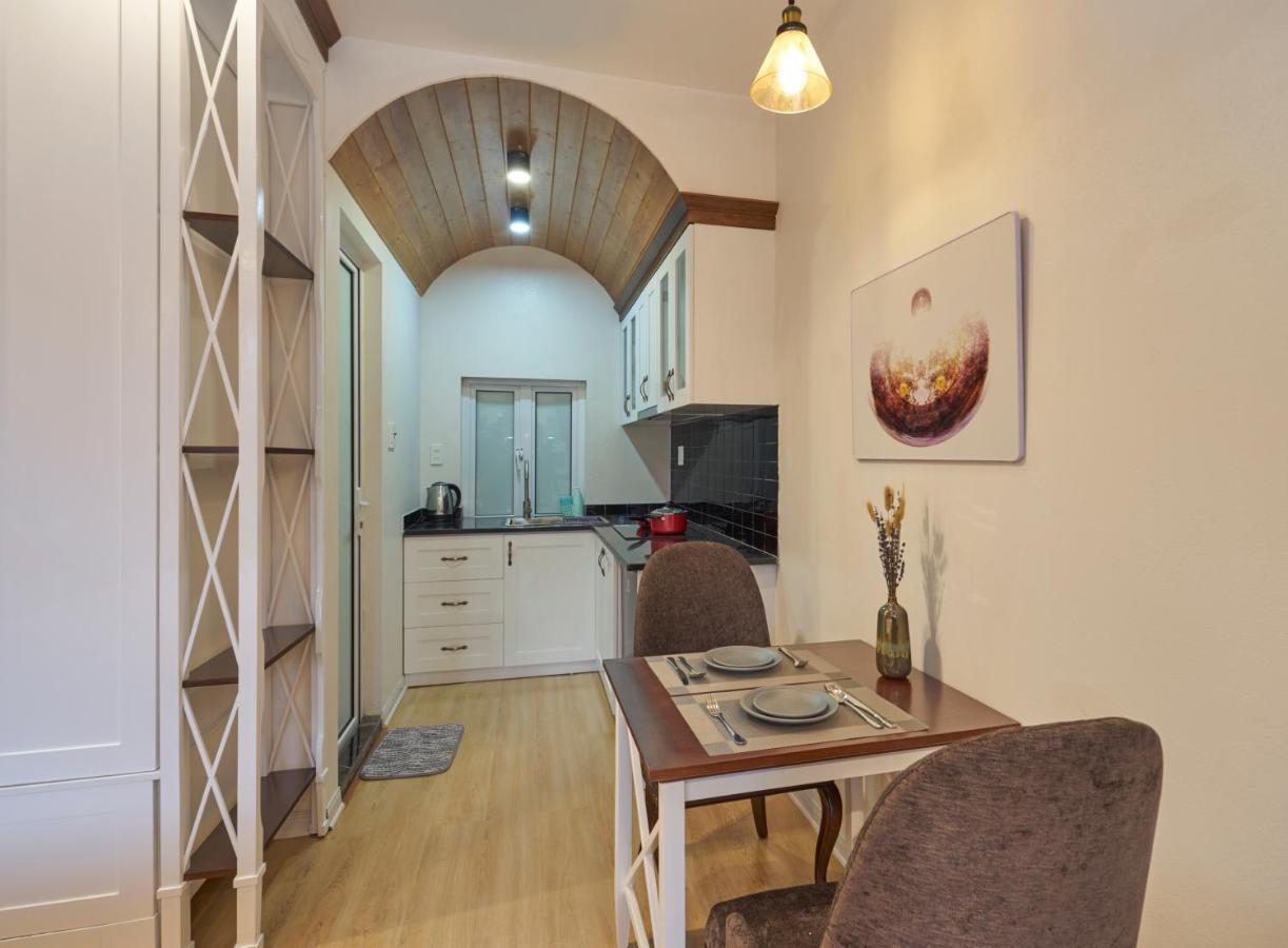 Little Colmar - Homestay & Pottery Studio Ha Long Exterior photo